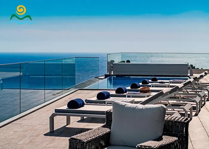 Ourmadeira - Seacrest * ポンタ・ド・ソル